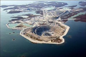 image of the Diavik Mine in Canada