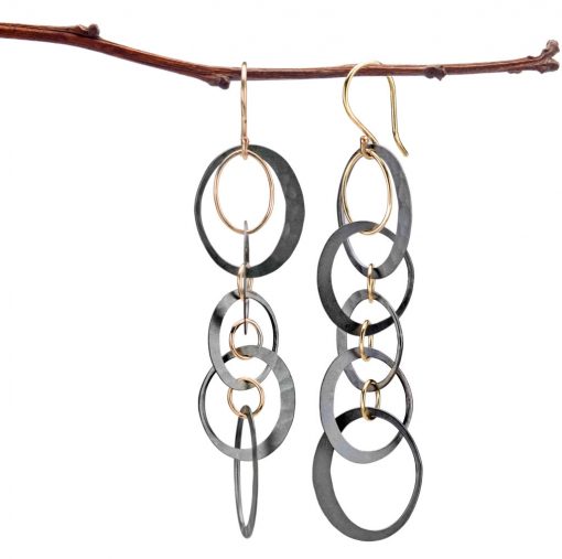 product image of interlocking circle earrings from Toby Pomeroy