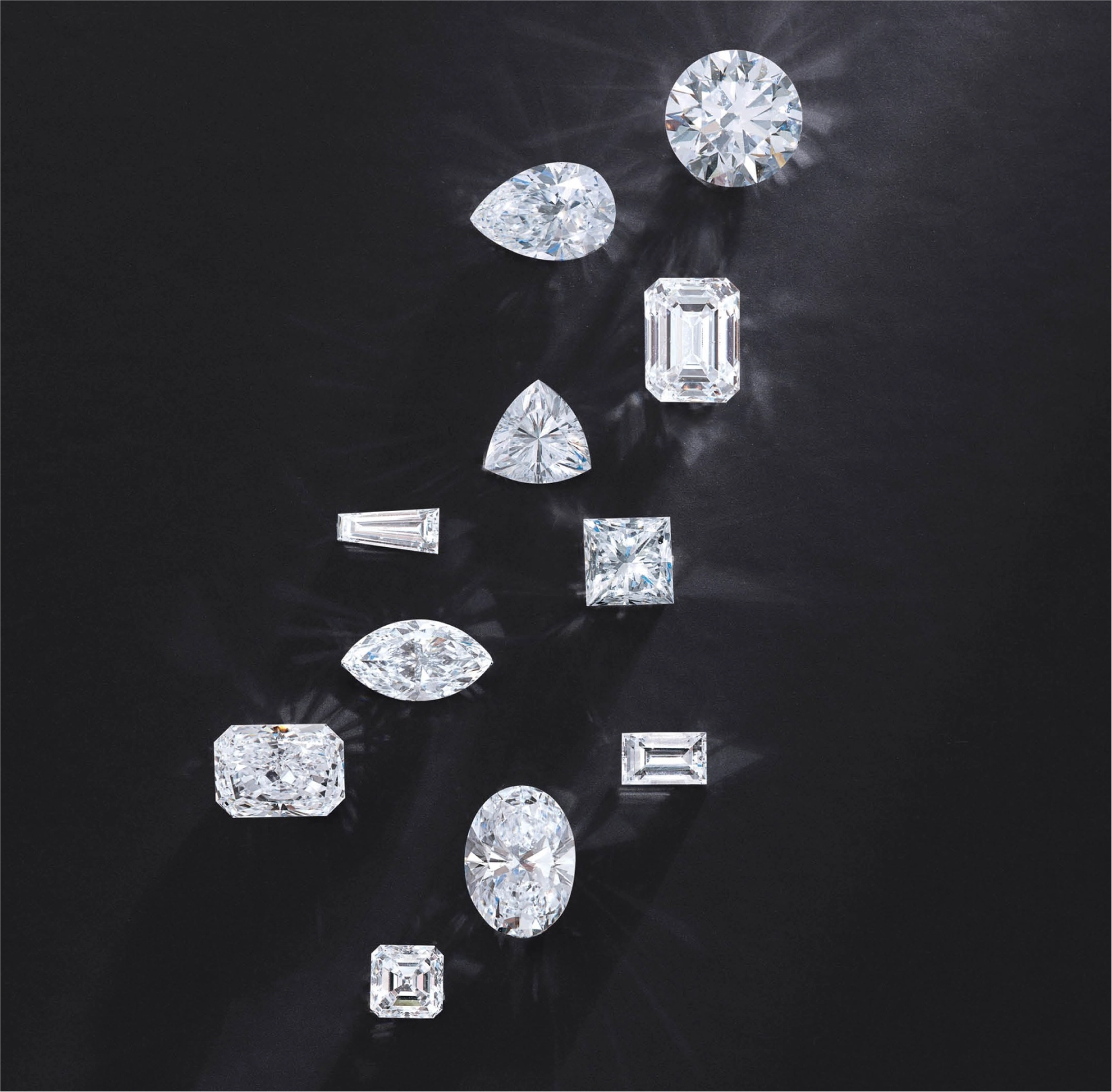 Asset 2 a tray of natural cut diamonds